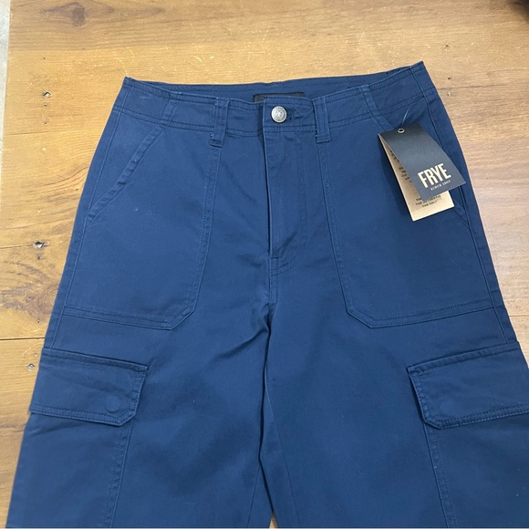 FRYE Relaxed Cargo Pants Navy - Picture 6 of 8